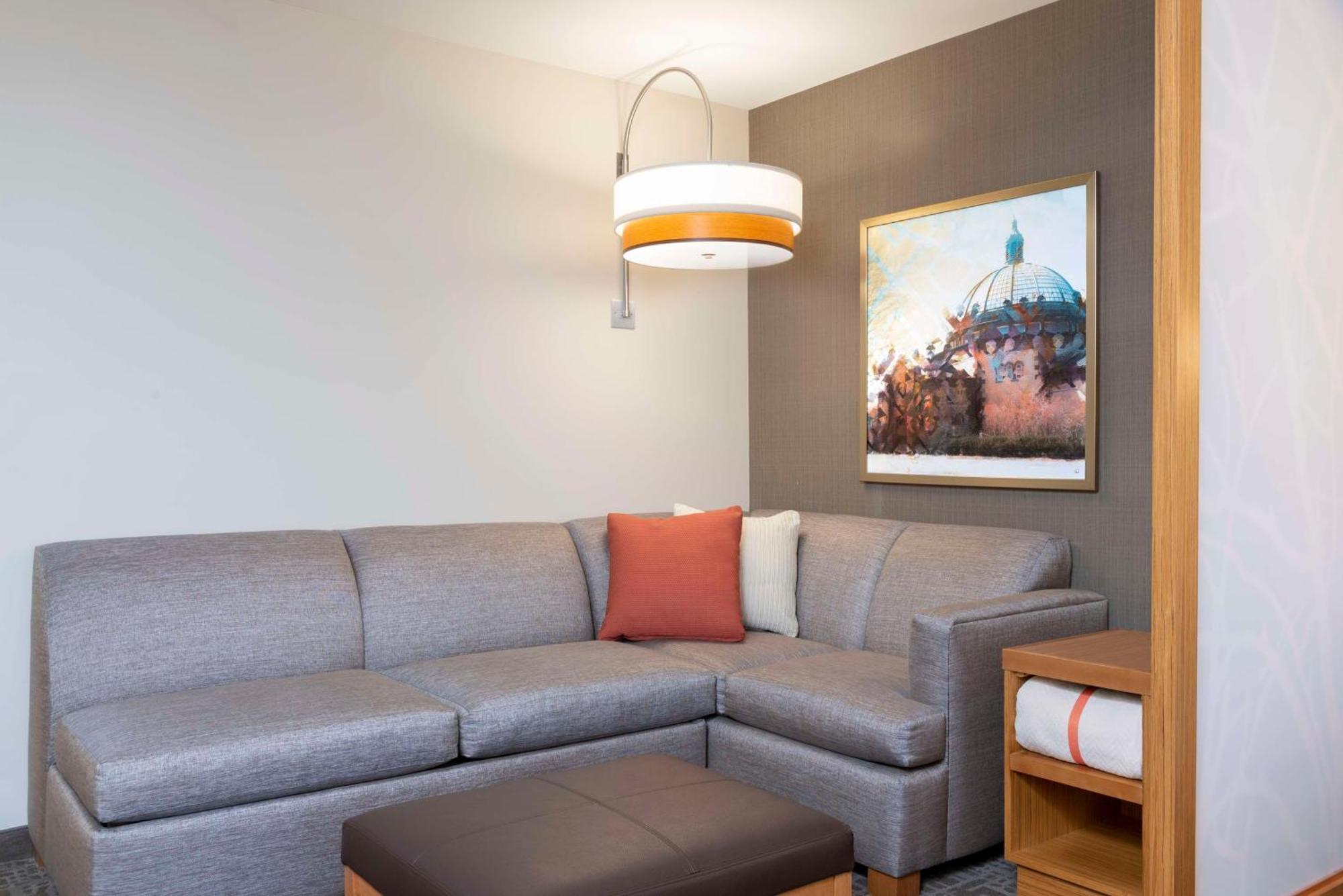 Hyatt Place Detroit/Ройал-Оук Экстерьер фото