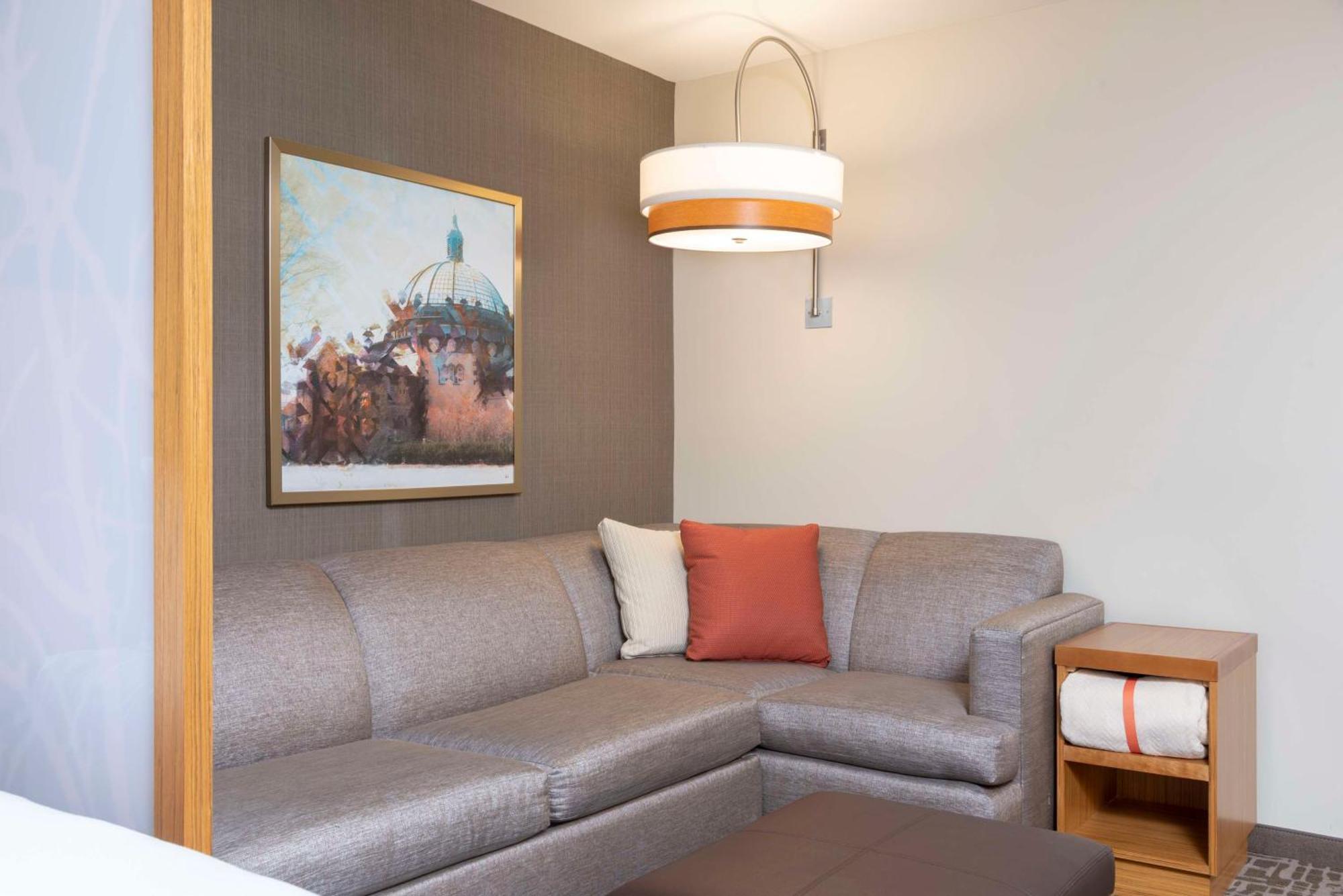 Hyatt Place Detroit/Ройал-Оук Экстерьер фото