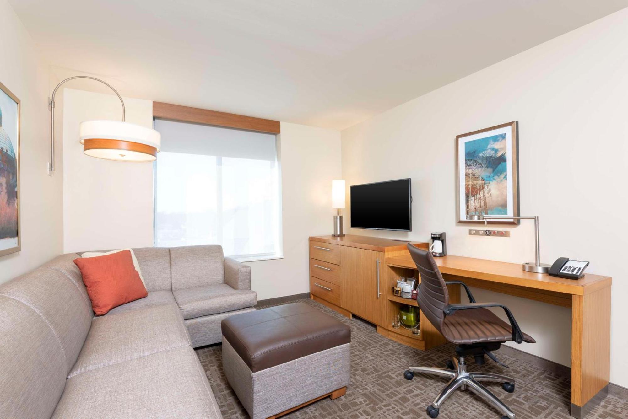 Hyatt Place Detroit/Ройал-Оук Экстерьер фото