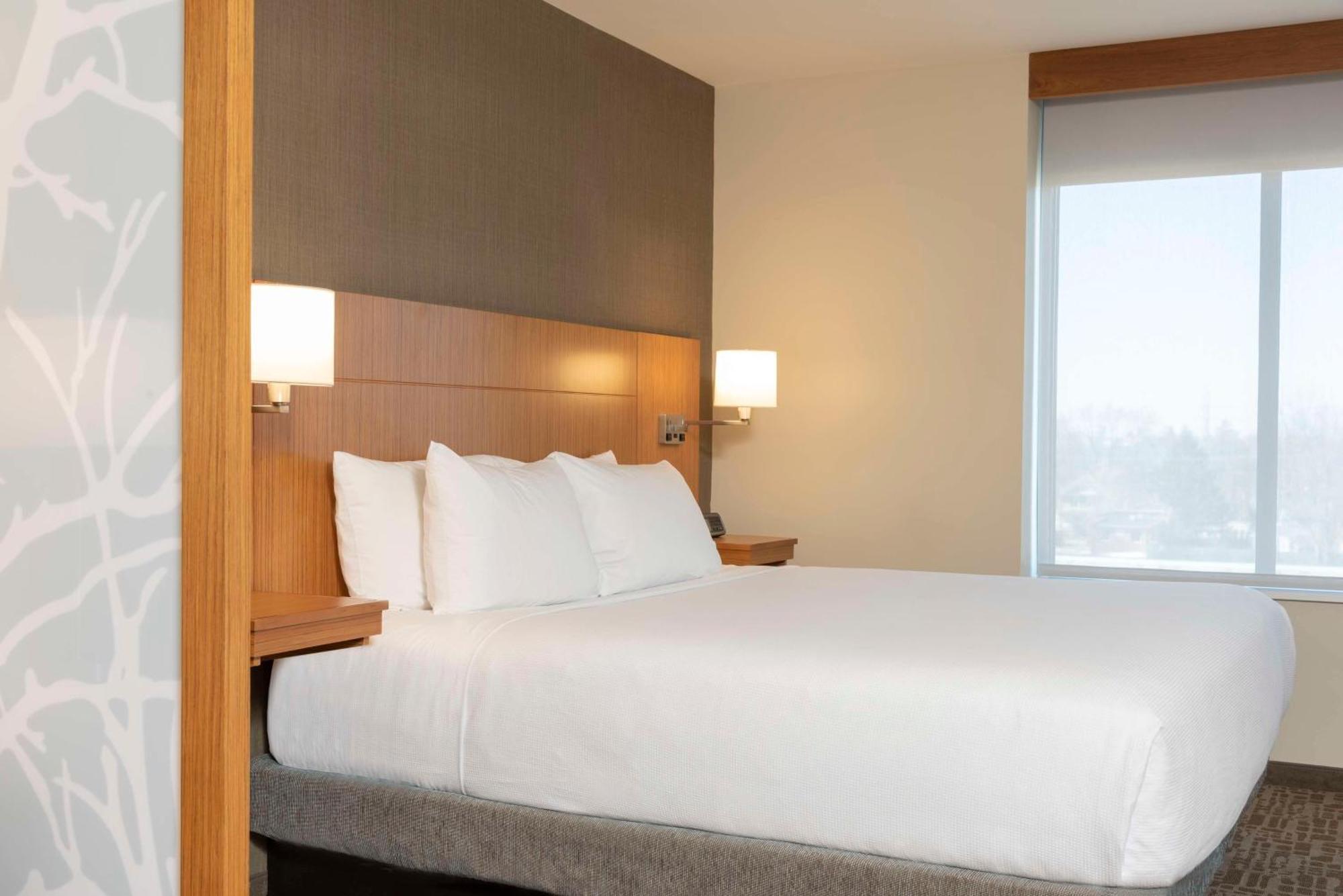Hyatt Place Detroit/Ройал-Оук Экстерьер фото