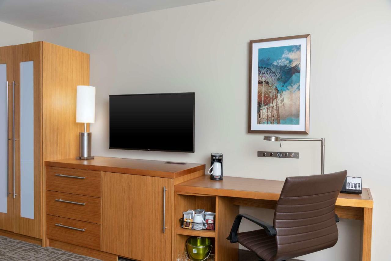 Hyatt Place Detroit/Ройал-Оук Экстерьер фото